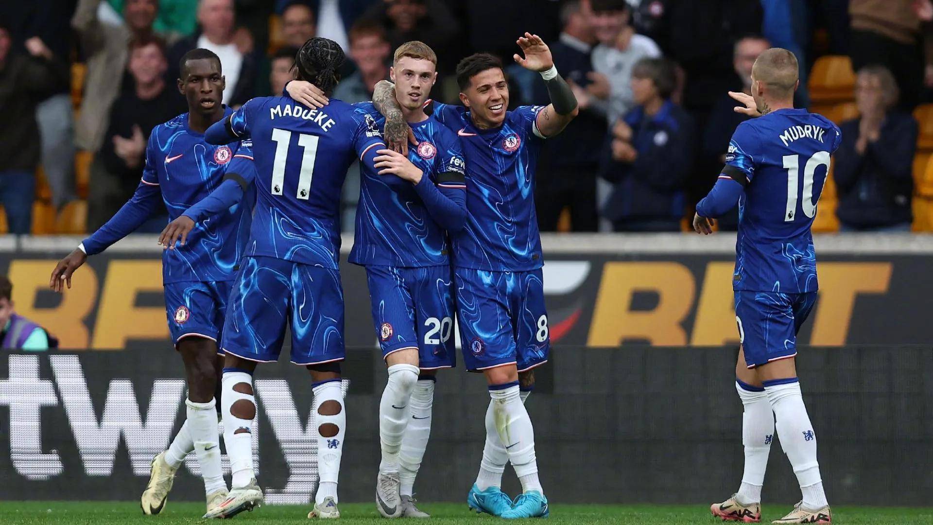 现出他卓越 现出他卓越