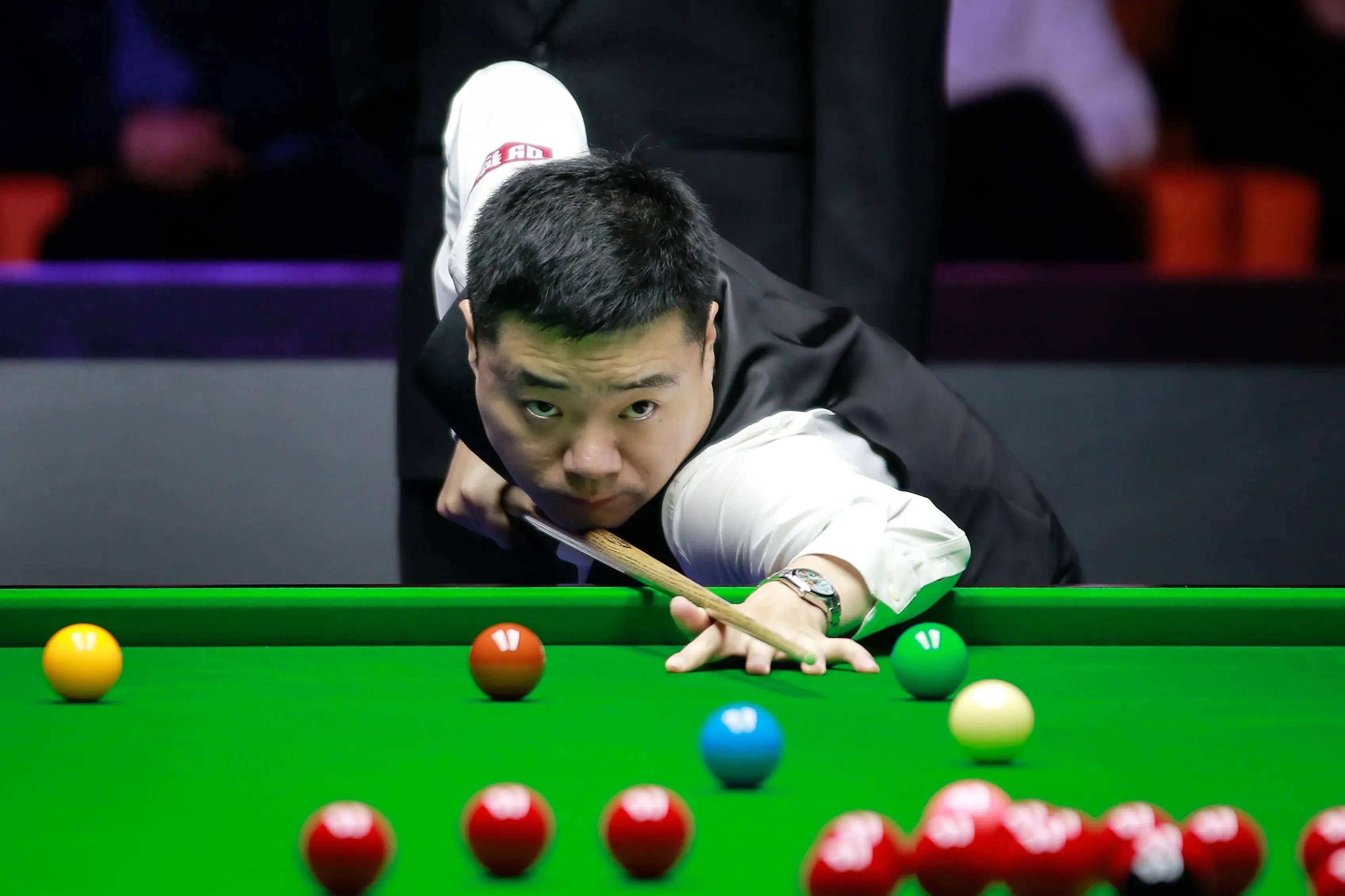 样表现出色 样表现出色