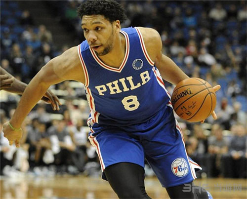 在现代足球 在现代足球