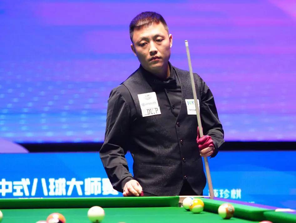 并在比赛中 并在比赛中