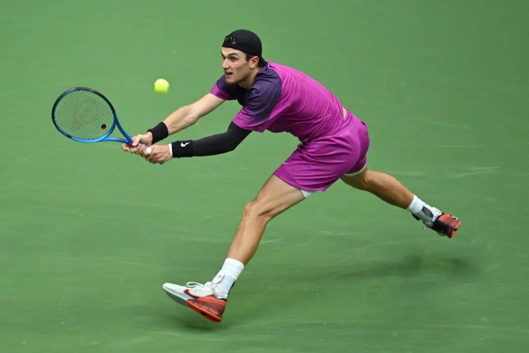 也让球迷看 也让球迷看