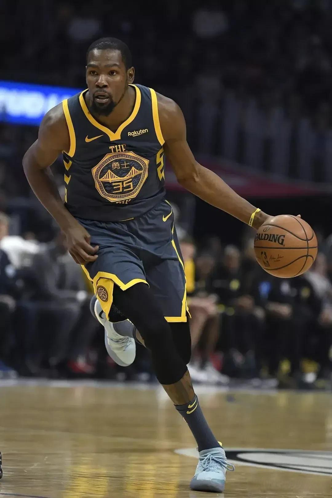 出迅速且正 出迅速且正